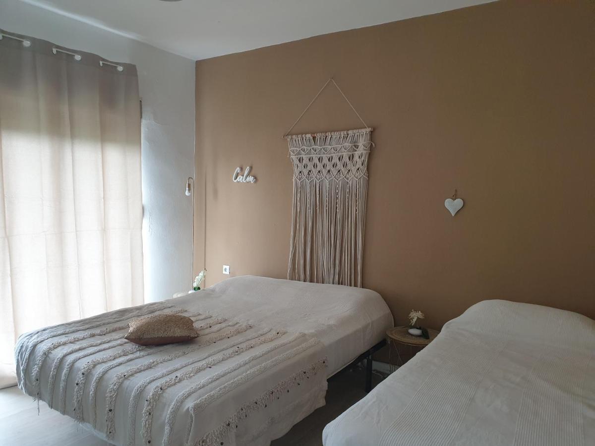 Oh! Cinnamon Beach Guest House Isla Canela Exteriör bild