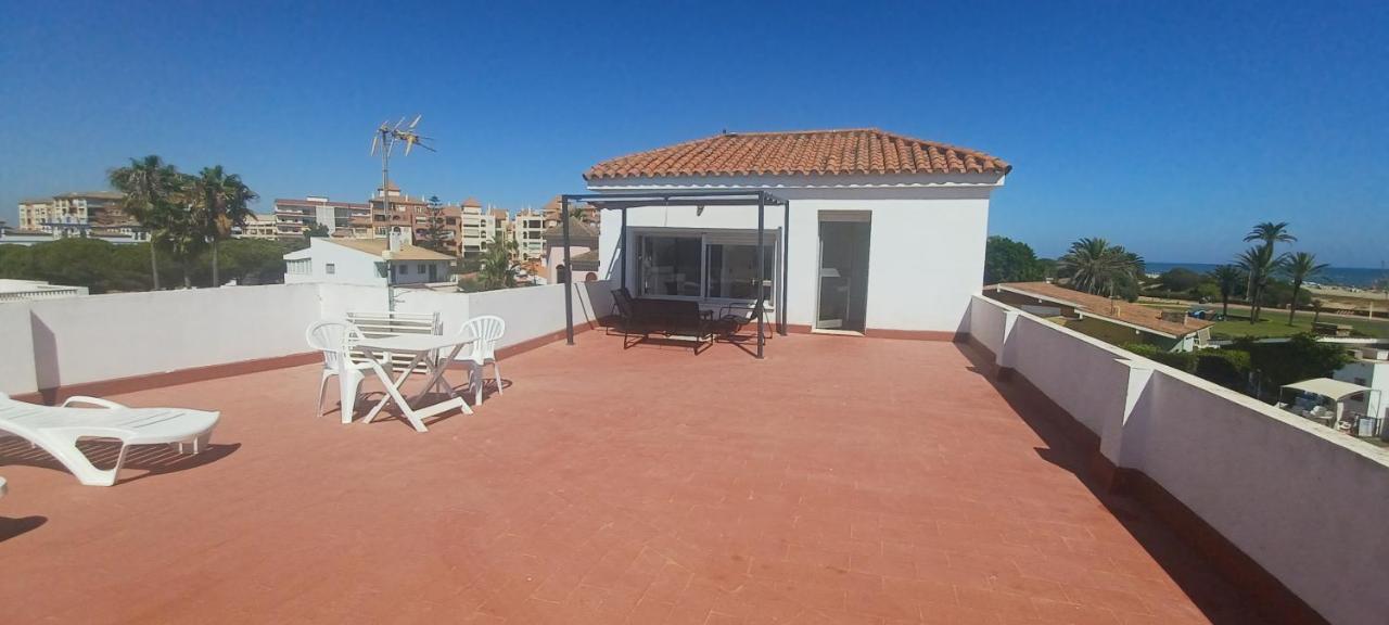 Oh! Cinnamon Beach Guest House Isla Canela Exteriör bild